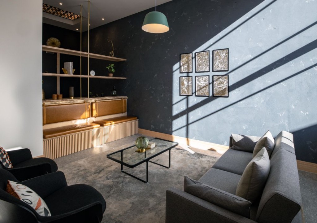 Colston Avenue, Bristol, BS1 4UA