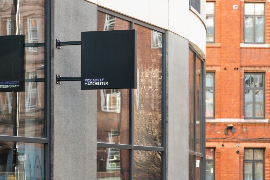 Piccadilly Place, Manchester, M1 3BR