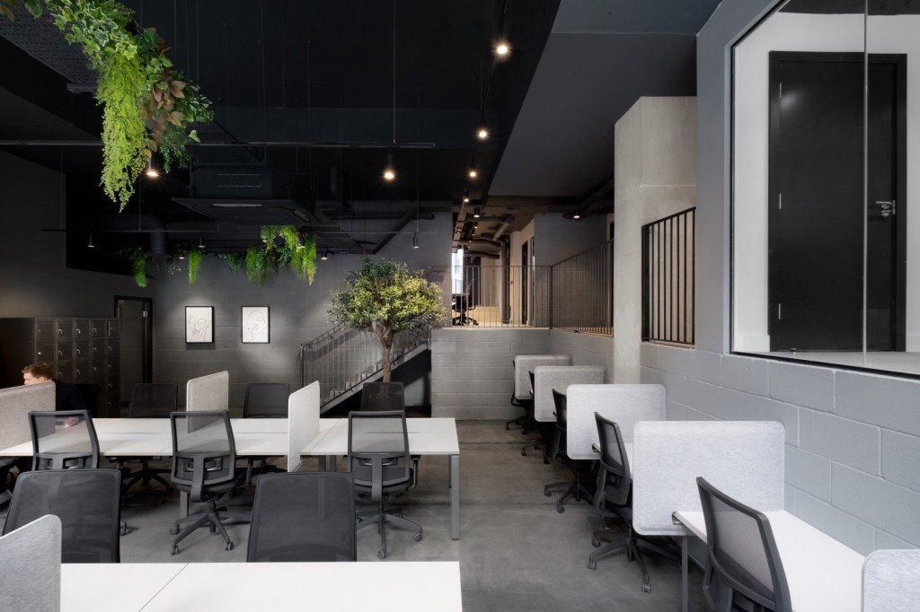 Piccadilly Place, Manchester, M1 3BR