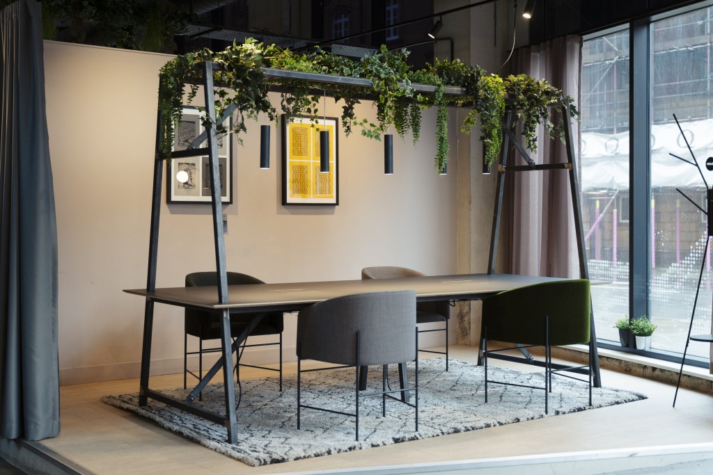 Piccadilly Place, Manchester, M1 3BR