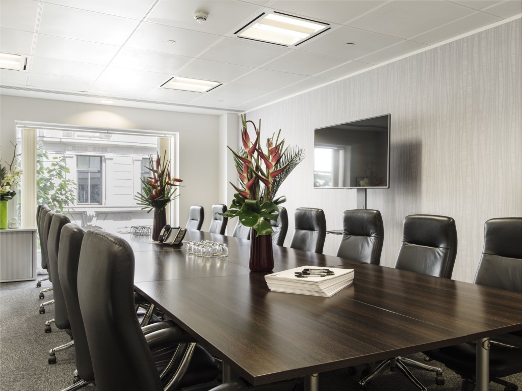 Gresham Street, Moorgate, EC2V 7BB