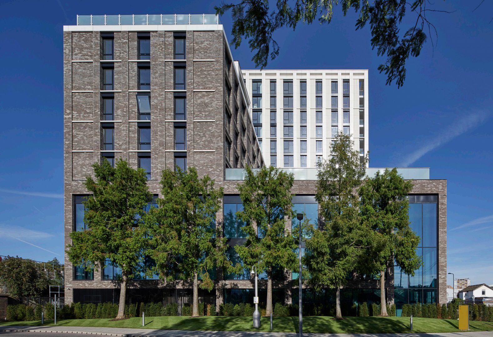 Bollo Lane, Chiswick, W4 5LX