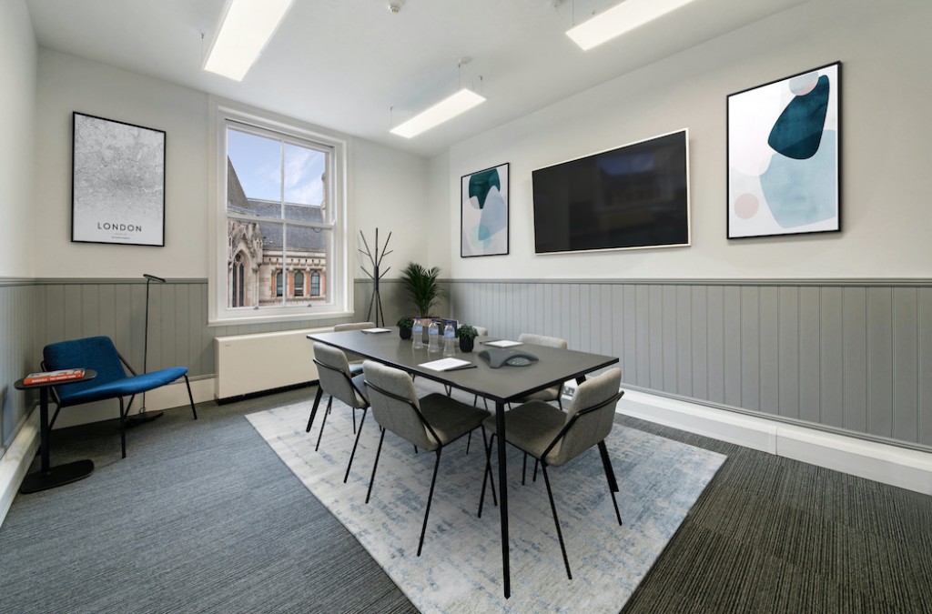 The Strand, London, WC2R 1AT