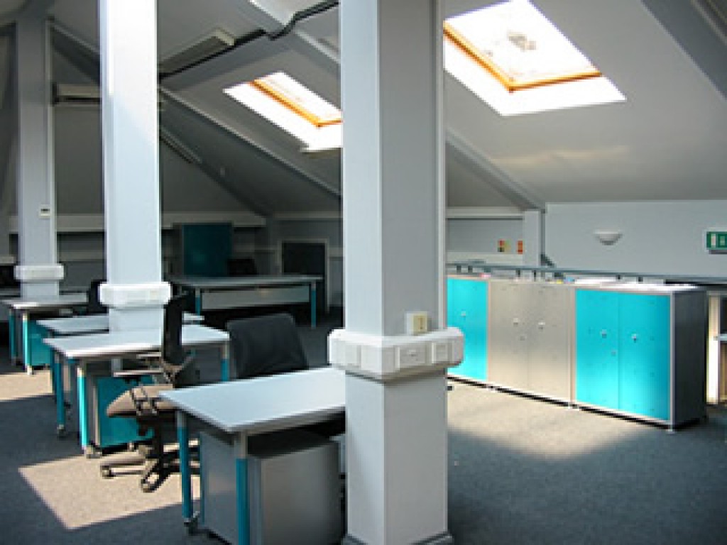 Lysander Grove, Archway, N19 3QP