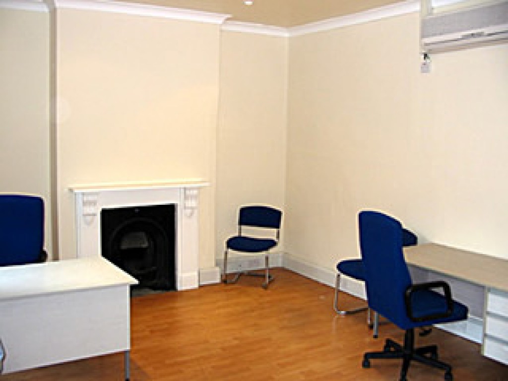 Crouch End Hill, Hornsey, N8 8AA