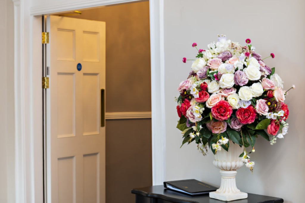 Lower Baggot Street, Dublin, D02 X658