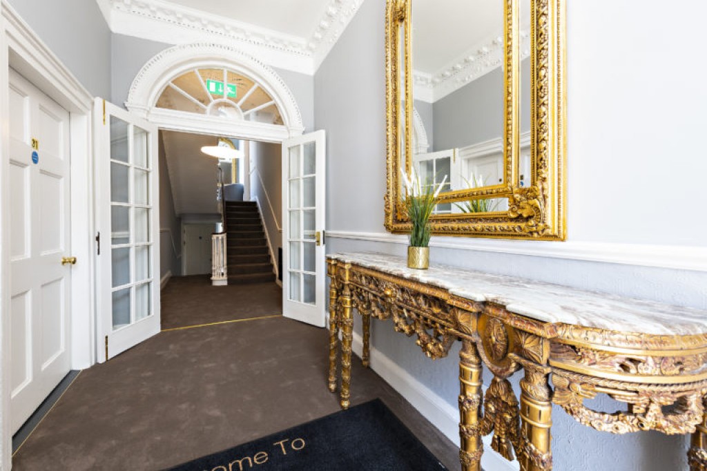 Lower Baggot Street, Dublin, D02 X658