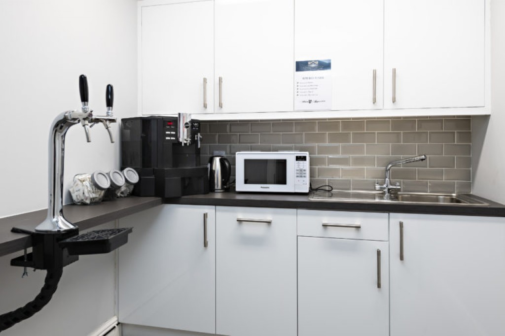 Lower Baggot Street, Dublin, D02 X658