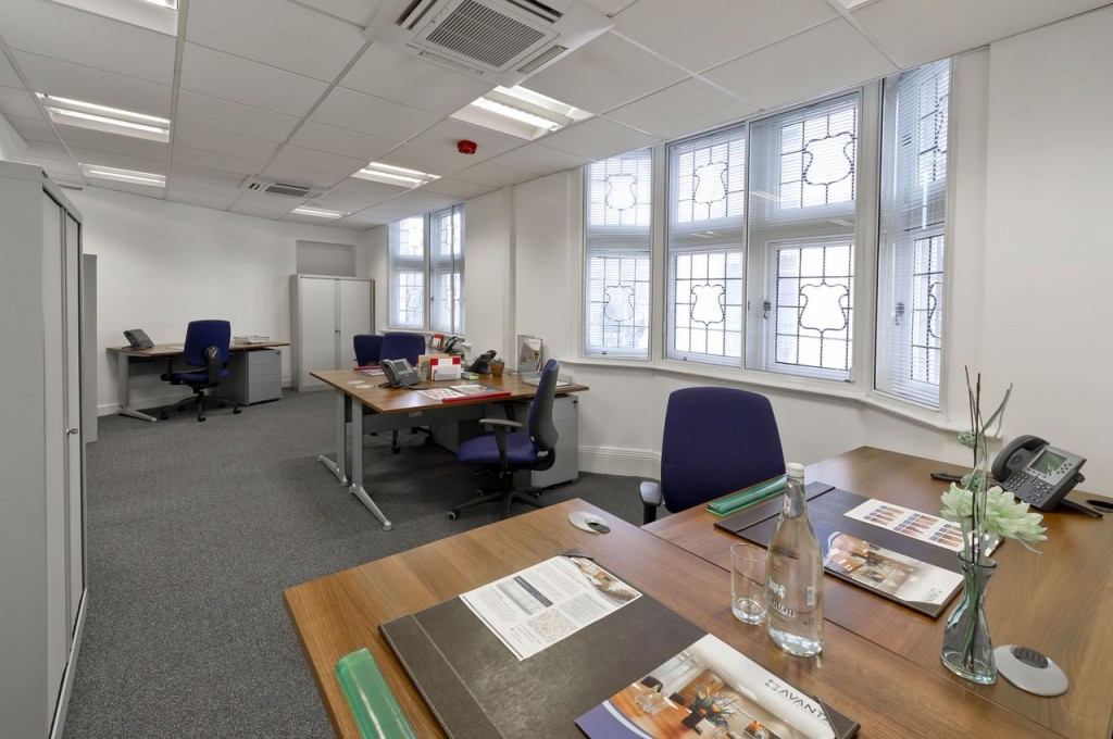 Southampton Row, Holborn, WC1B 5HJ