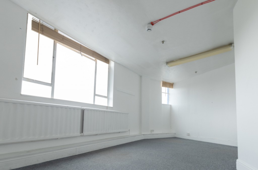 Nestles Avenue, Hayes, UB3 4UZ