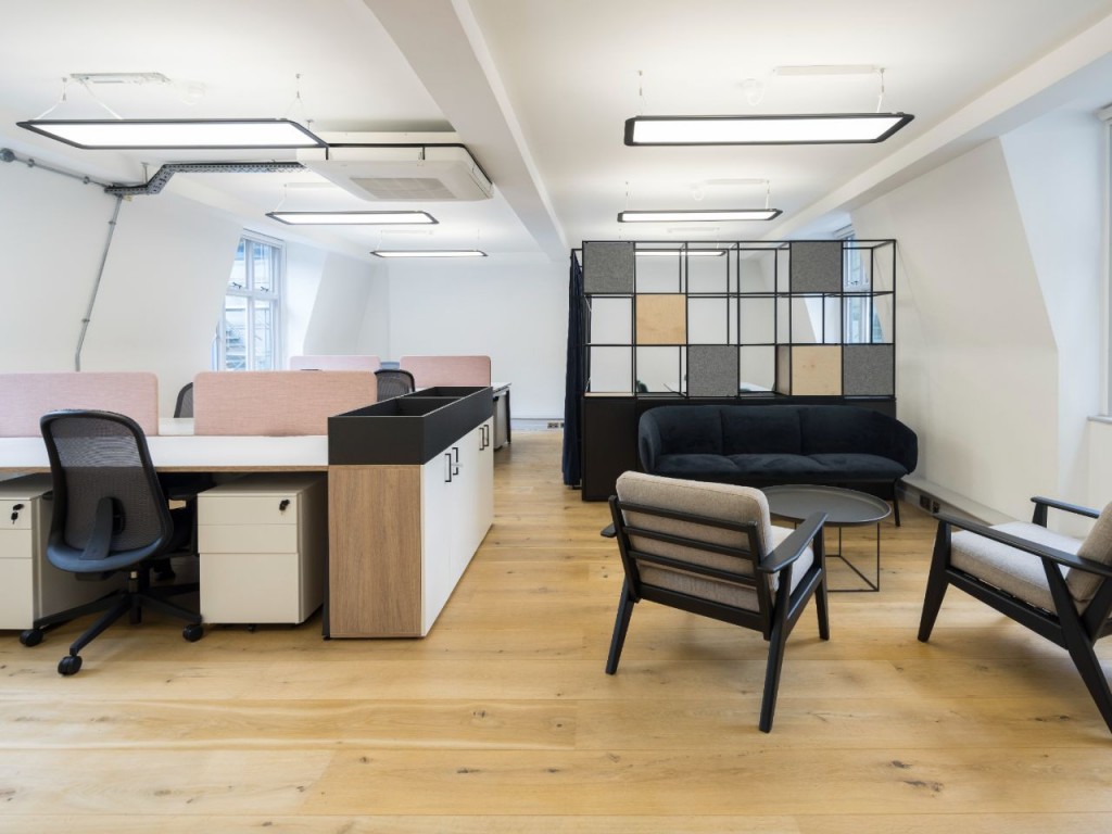 Lloyds Avenue, Aldgate, EC3N 3AX