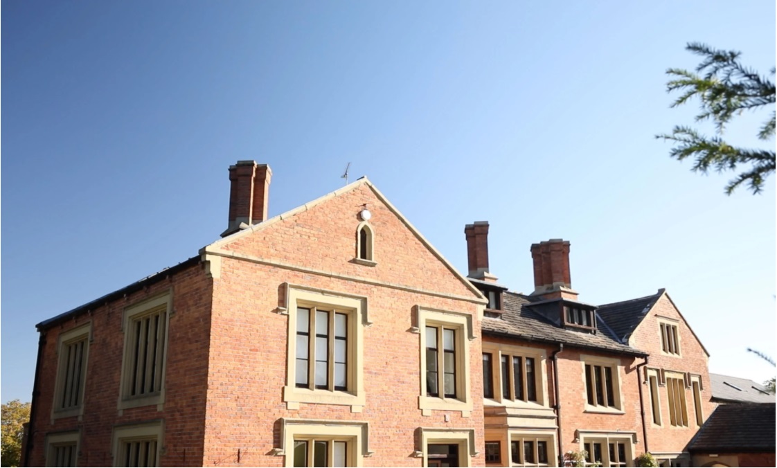 Selby Road, Leeds, LS25 1NB