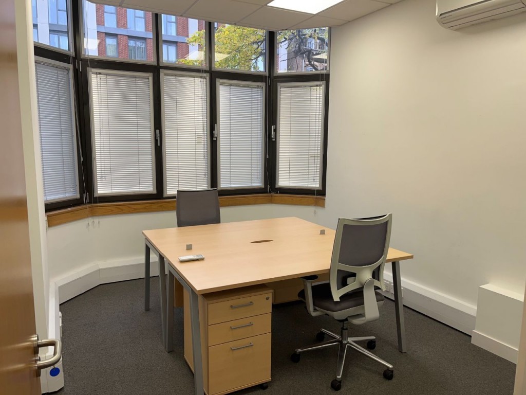 Treeside Property, Cambridge House, 180, Upper Richmond Road, Putney, London, SW15 2SH