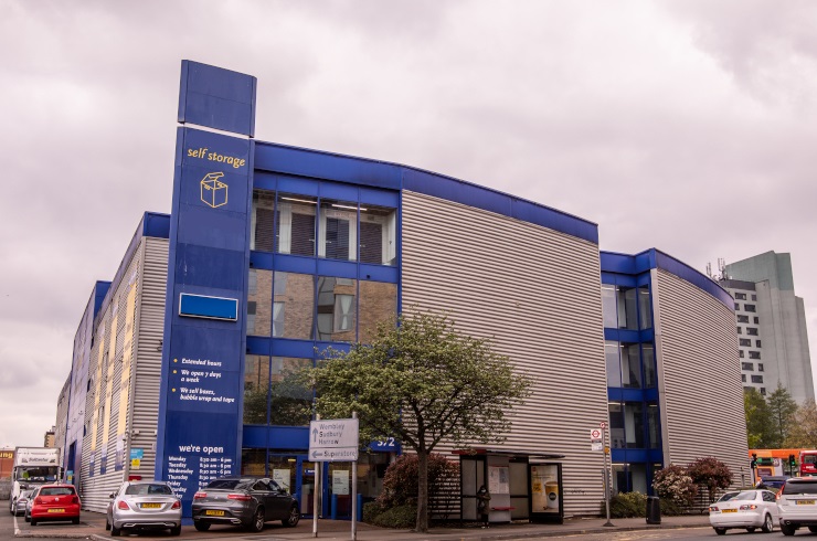 Modern and accessible office building on Ealing Road