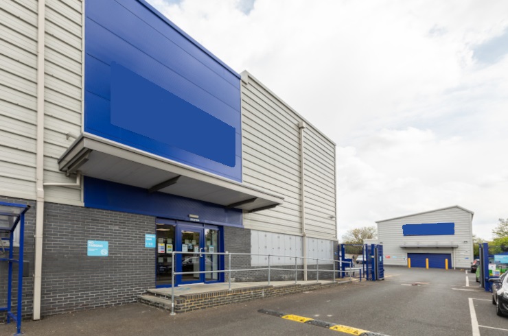 Modern breakout space at Oldfields Road, Sutton