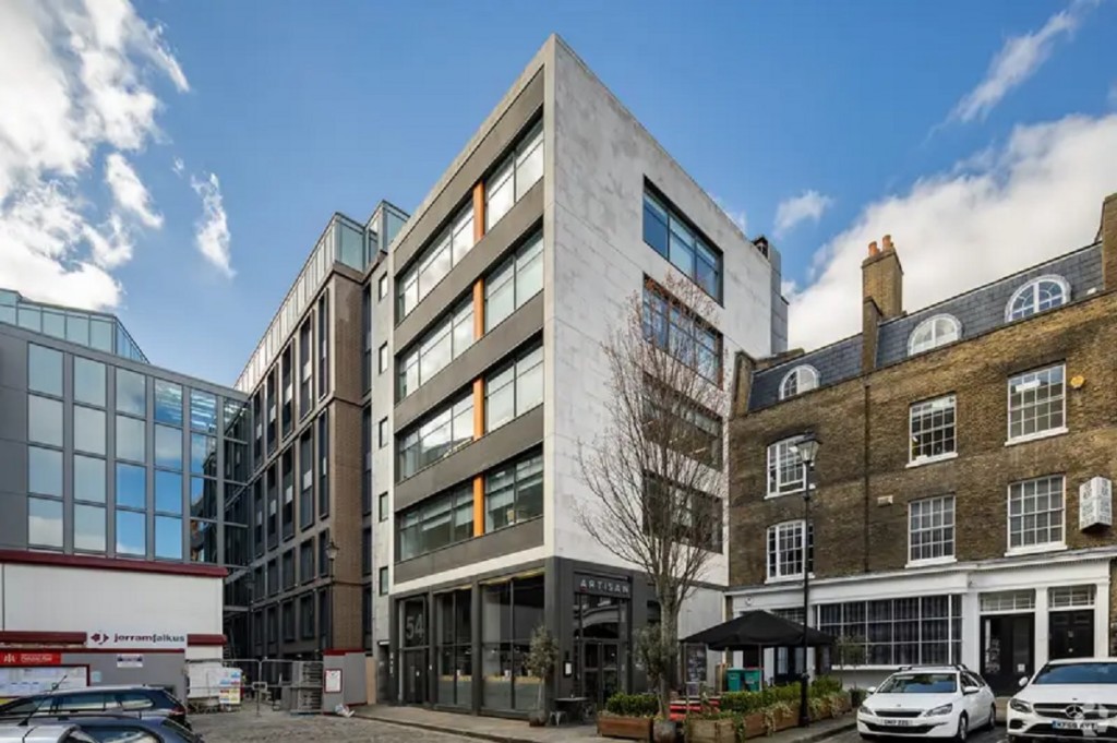 St. John's Square, Farringdon, EC1V 4JL