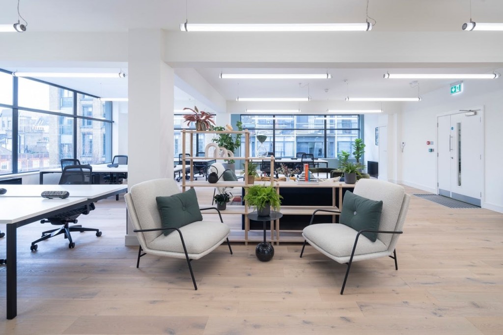 St. John's Square, Farringdon, EC1V 4JL