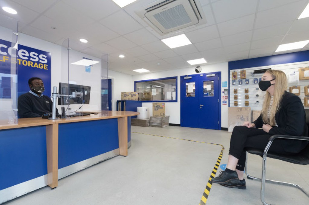 Bromley Road, Catford, SE6 2NZ