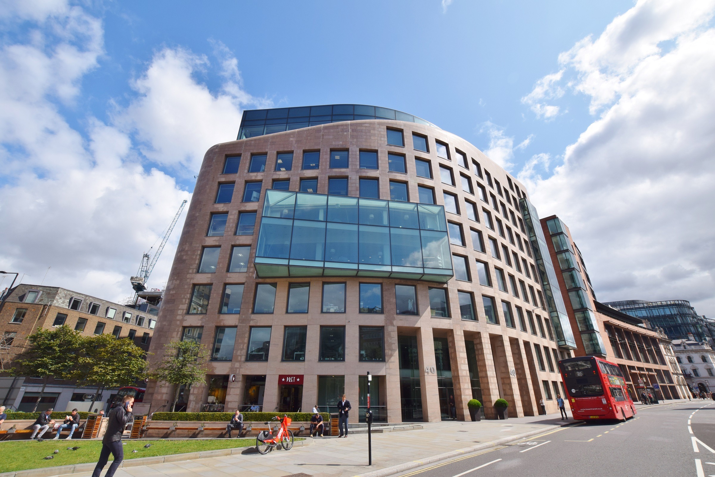 Holborn Viaduct, Chancery Lane, EC1A 2DE