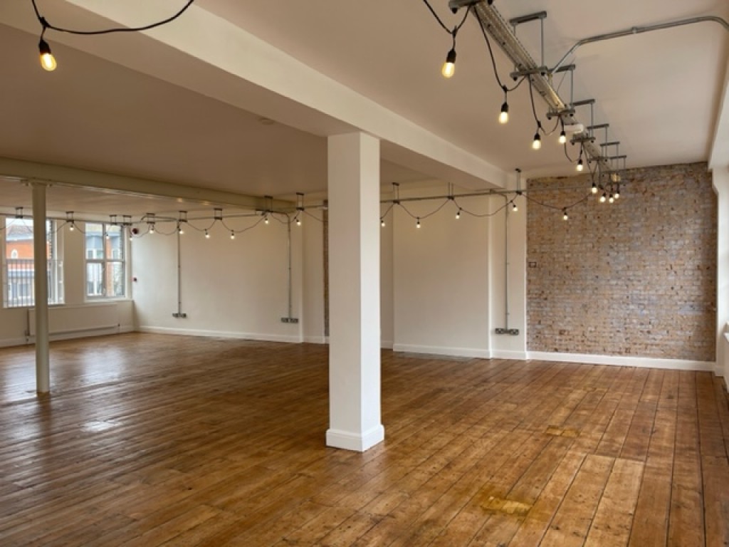 Ironmonger Row, Old Street, EC1V 3QN