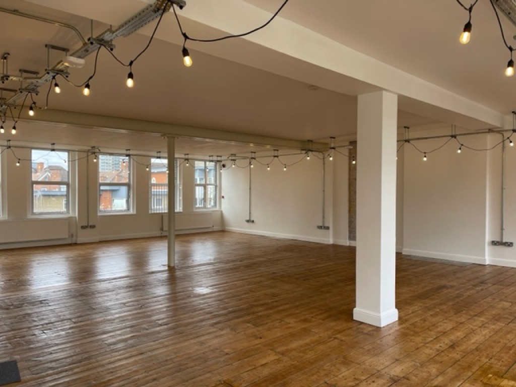 Ironmonger Row, Old Street, EC1V 3QN