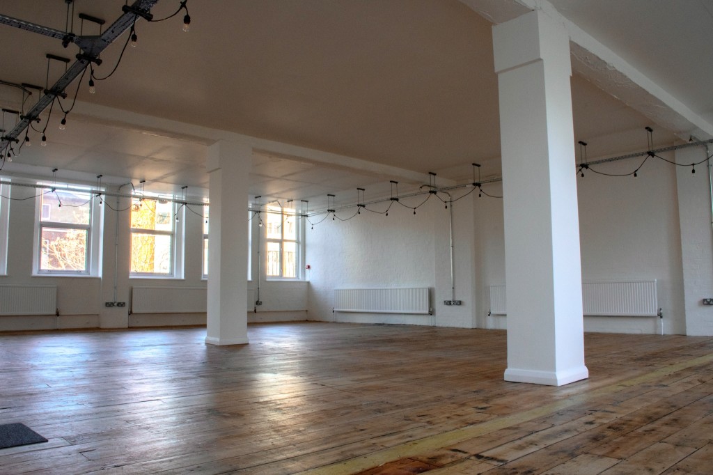 Ironmonger Row, Old Street, EC1V 3QN