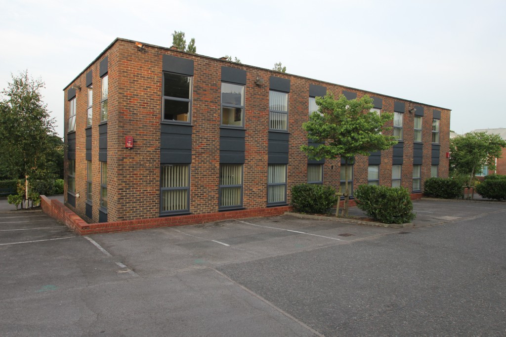 Wellington Road, High Wycombe, HP12 3PR