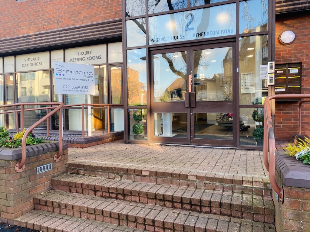 Athenaeum Road, Whetstone, N20 9AE