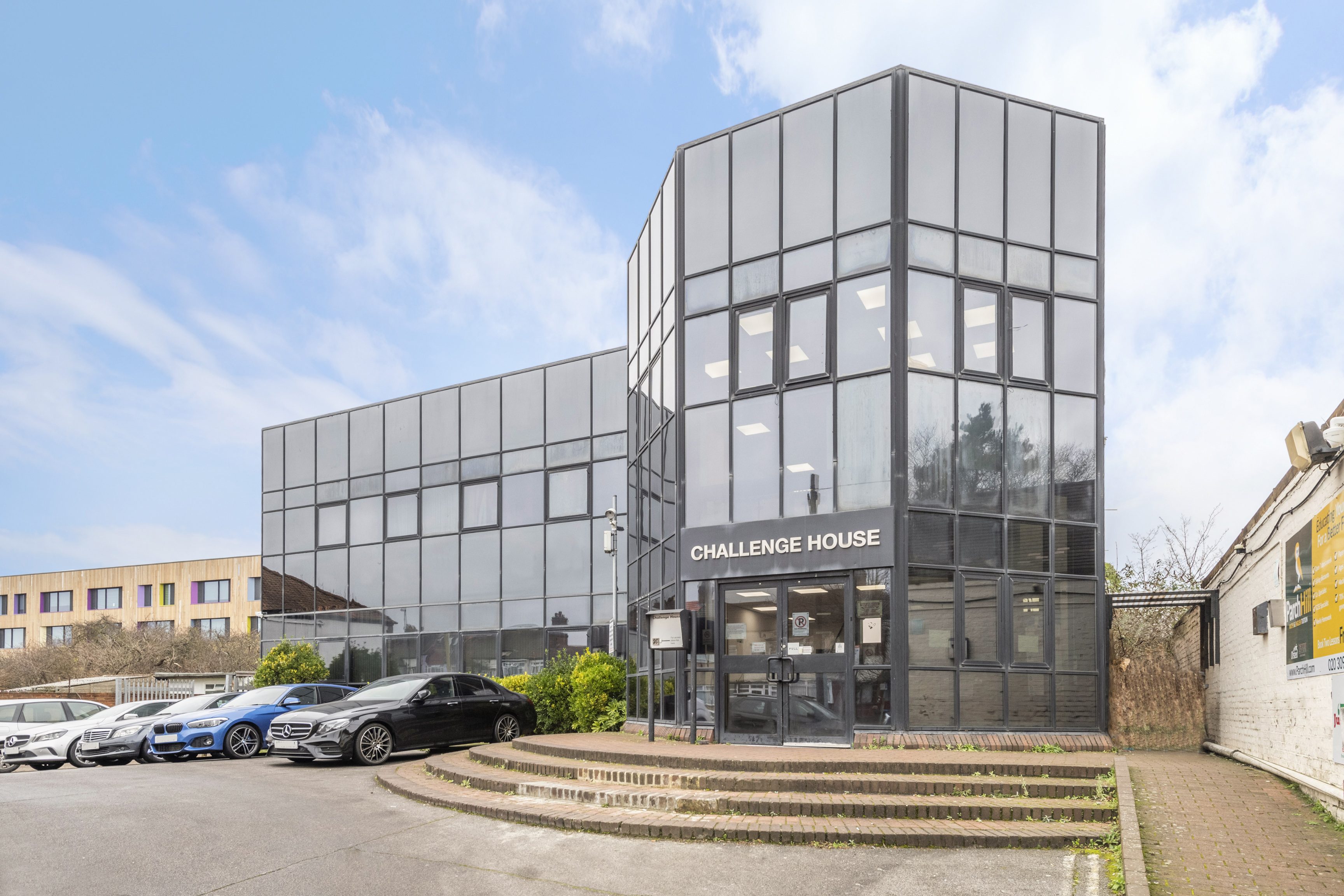 Modern and professional office building on Mitcham Road, Croydon