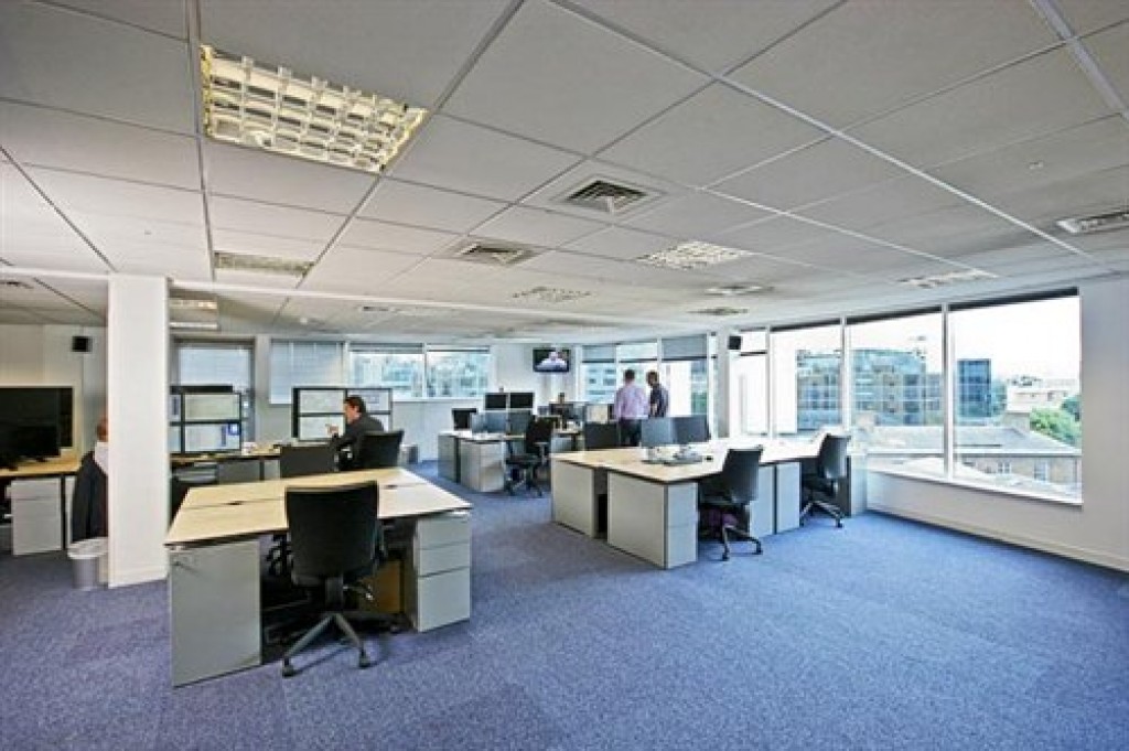 East Smithfield, Tower Bridge, E1W 1AW