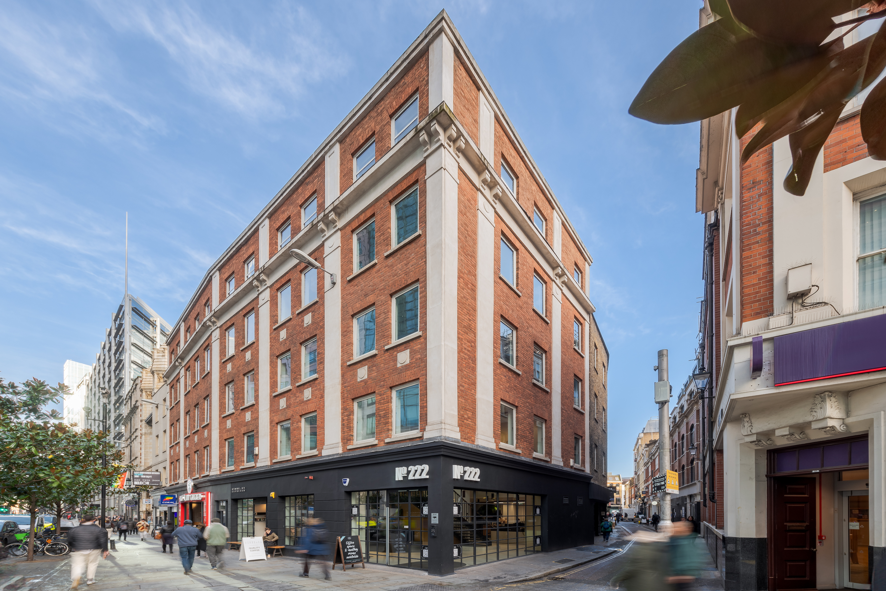 Bishopsgate, Liverpool Street, London, EC2M 4QD