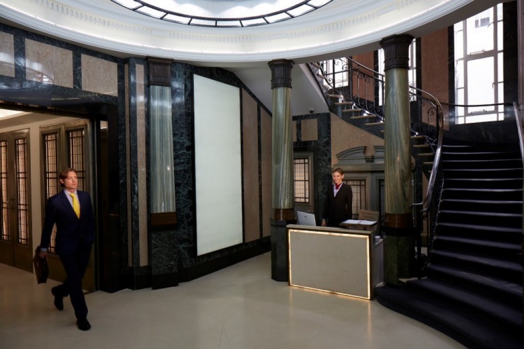 King Street, Bank, EC2V 8AU