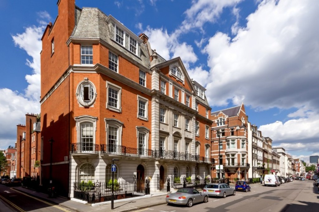Brook Street, Mayfair, W1K 5EH