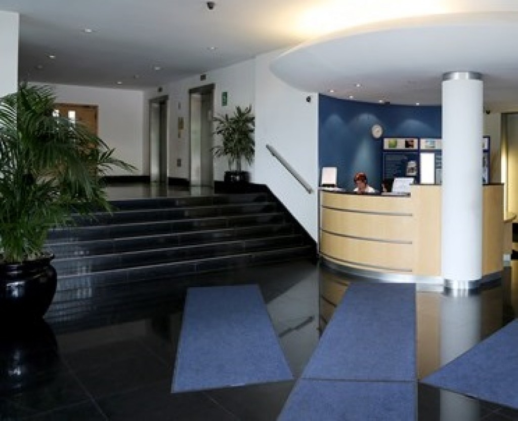 Salisbury Road, Hounslow, TW4 6JQ