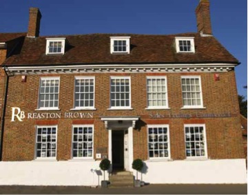 Upper High Street, Oxon, OX9 3ER