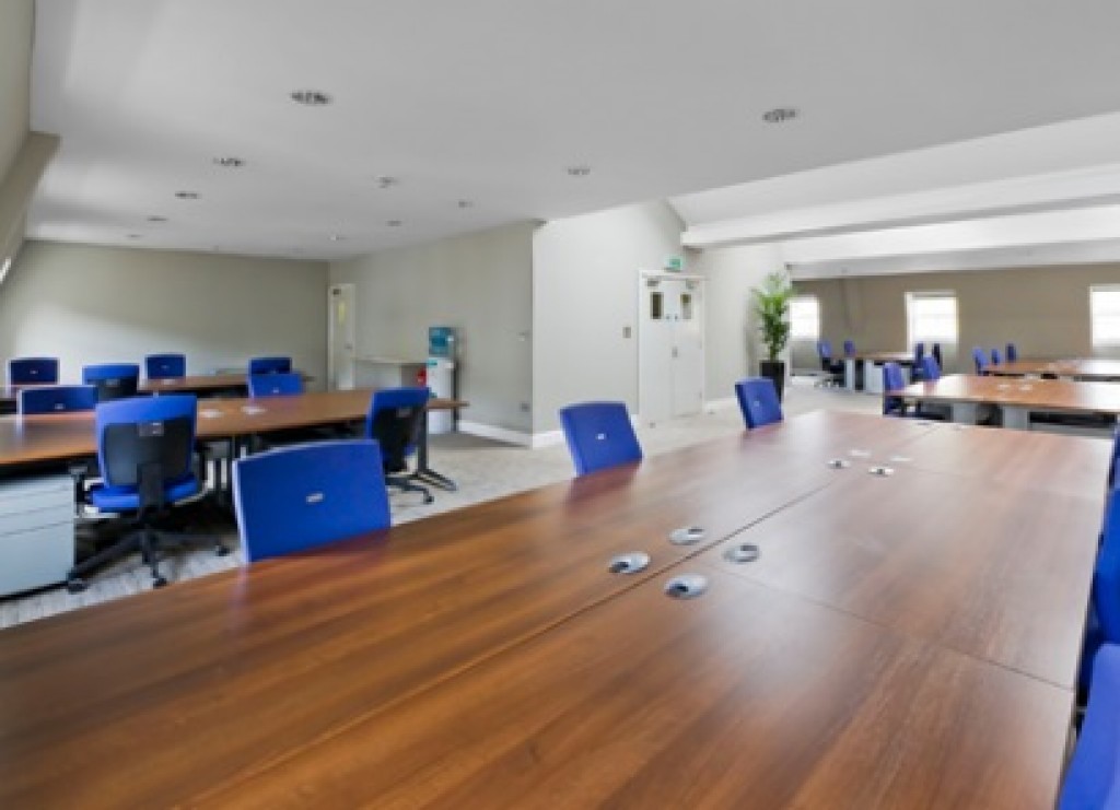 Cavendish Square, Marylebone, W1G 0PG