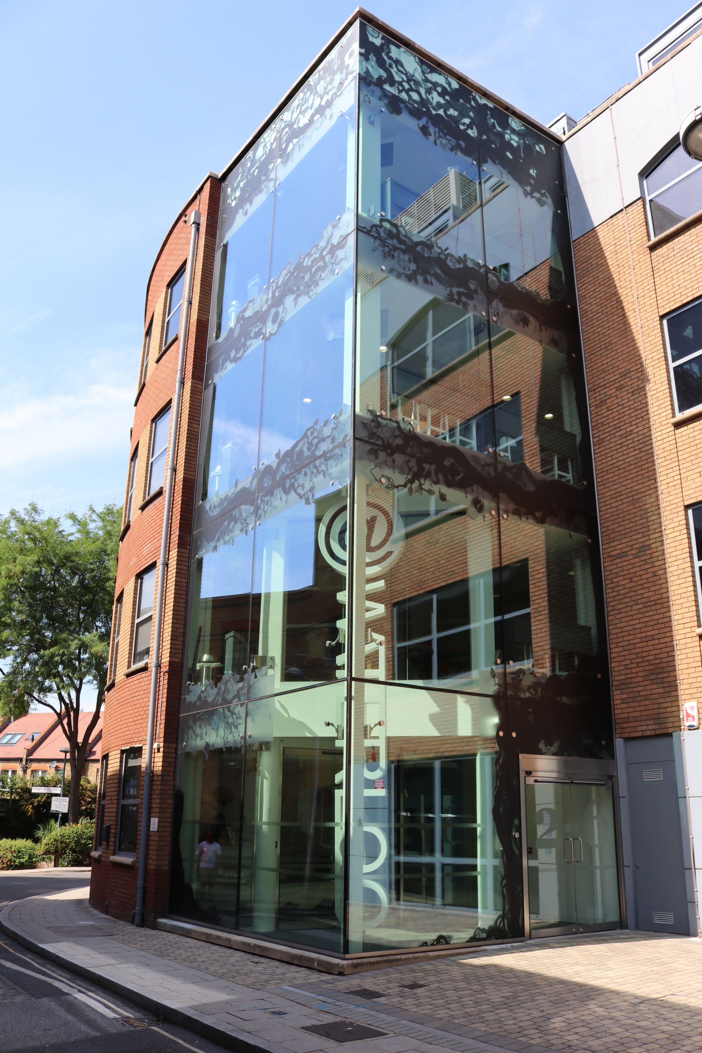 Boundry Row, Waterloo, SE1 8HP