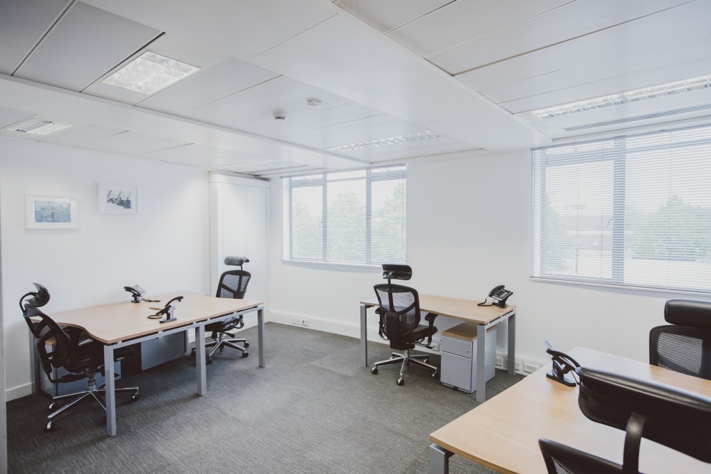 City Road, Gatwick, RH6 0PA