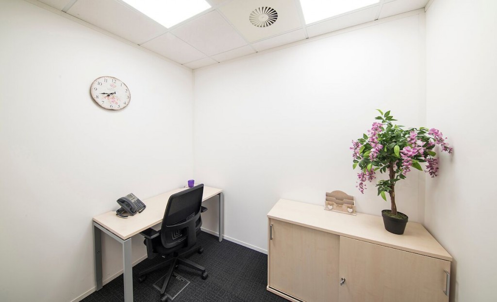 Pinewood Chineham Business Park, Basingstoke, RG24 8AL