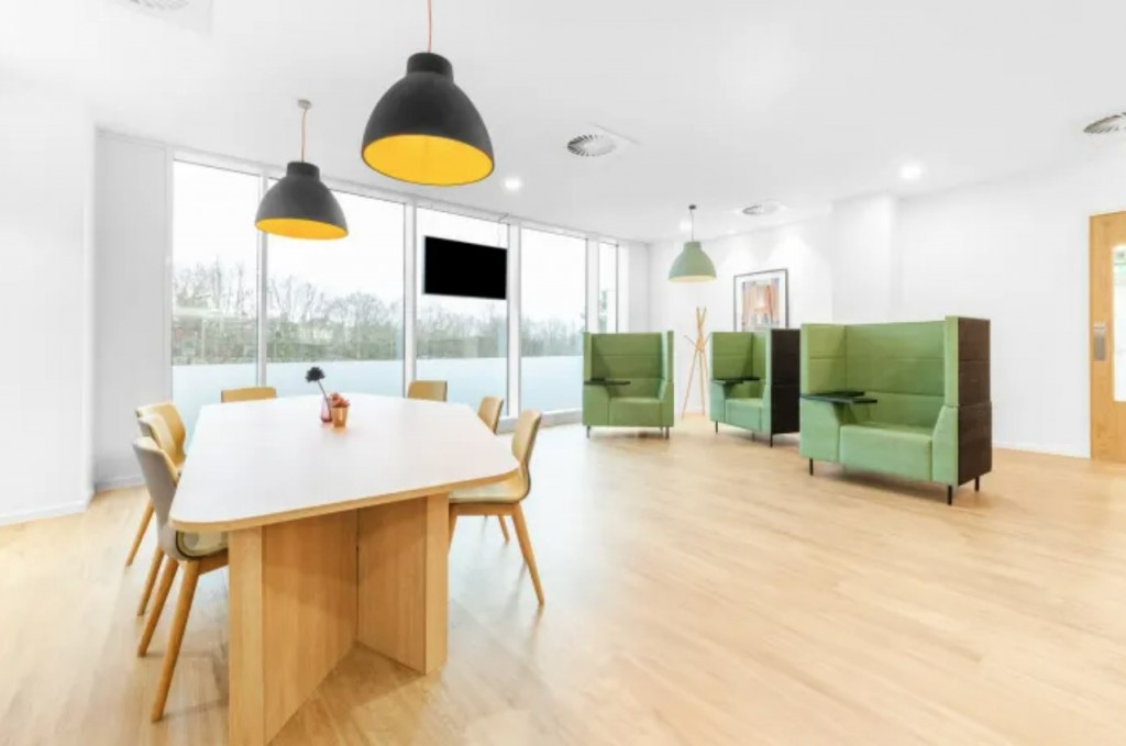 Guildford Business Park, Guildford, Surrey, GU2 8XG