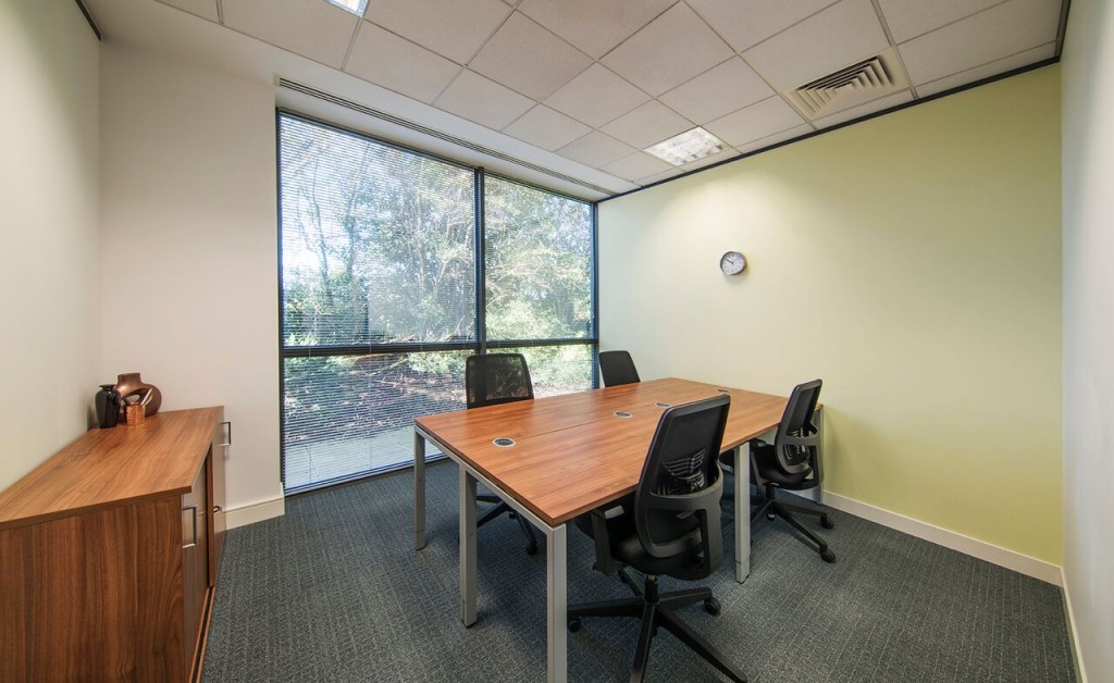 Kingsmead Business Park, Frederick Pl, High Wycombe, HP11 1JU
