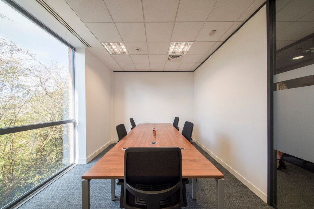 Kingsmead Business Park, Frederick Pl, High Wycombe, HP11 1JU
