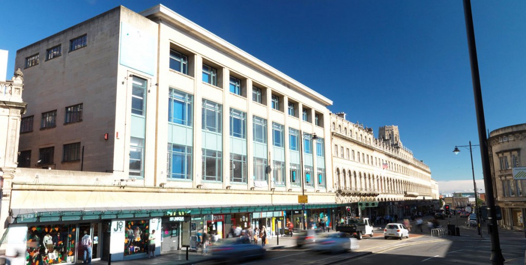 Queens Road, Bristol, BS8 1QU