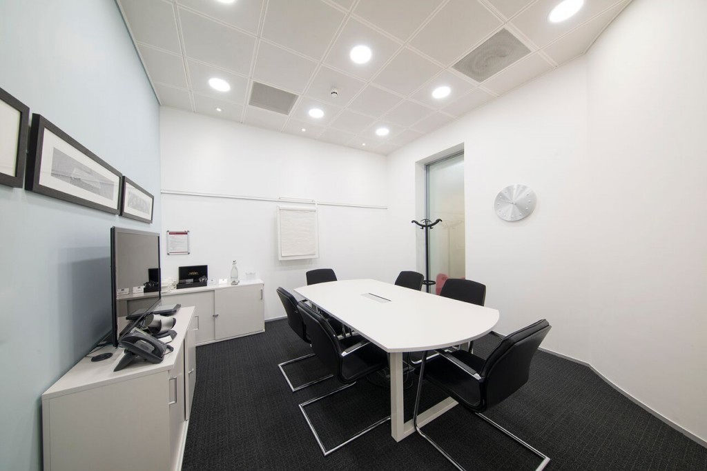 Forbury Square, Reading, RG1 3EU