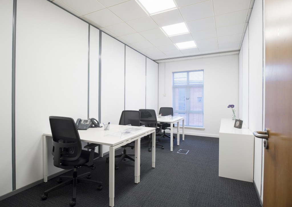 Clarendon Road, Redhill, RH1 1QZ