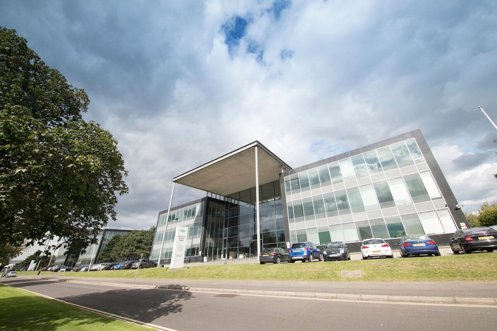 Bath Road, Slough, SL1 4DX