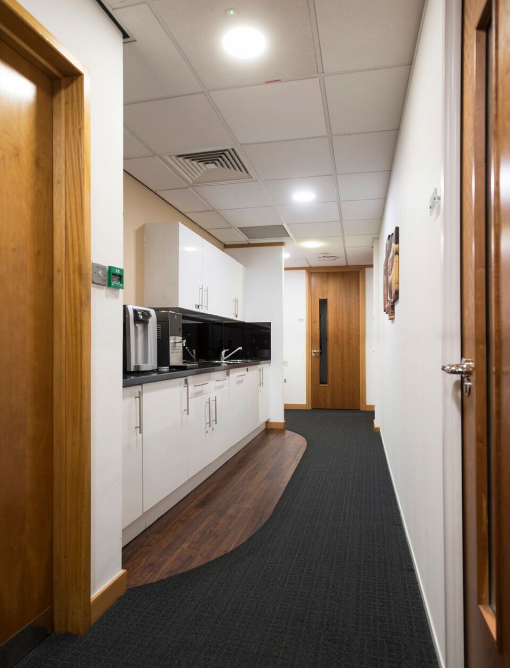 Thames Street, Windsor, SL4 1TX