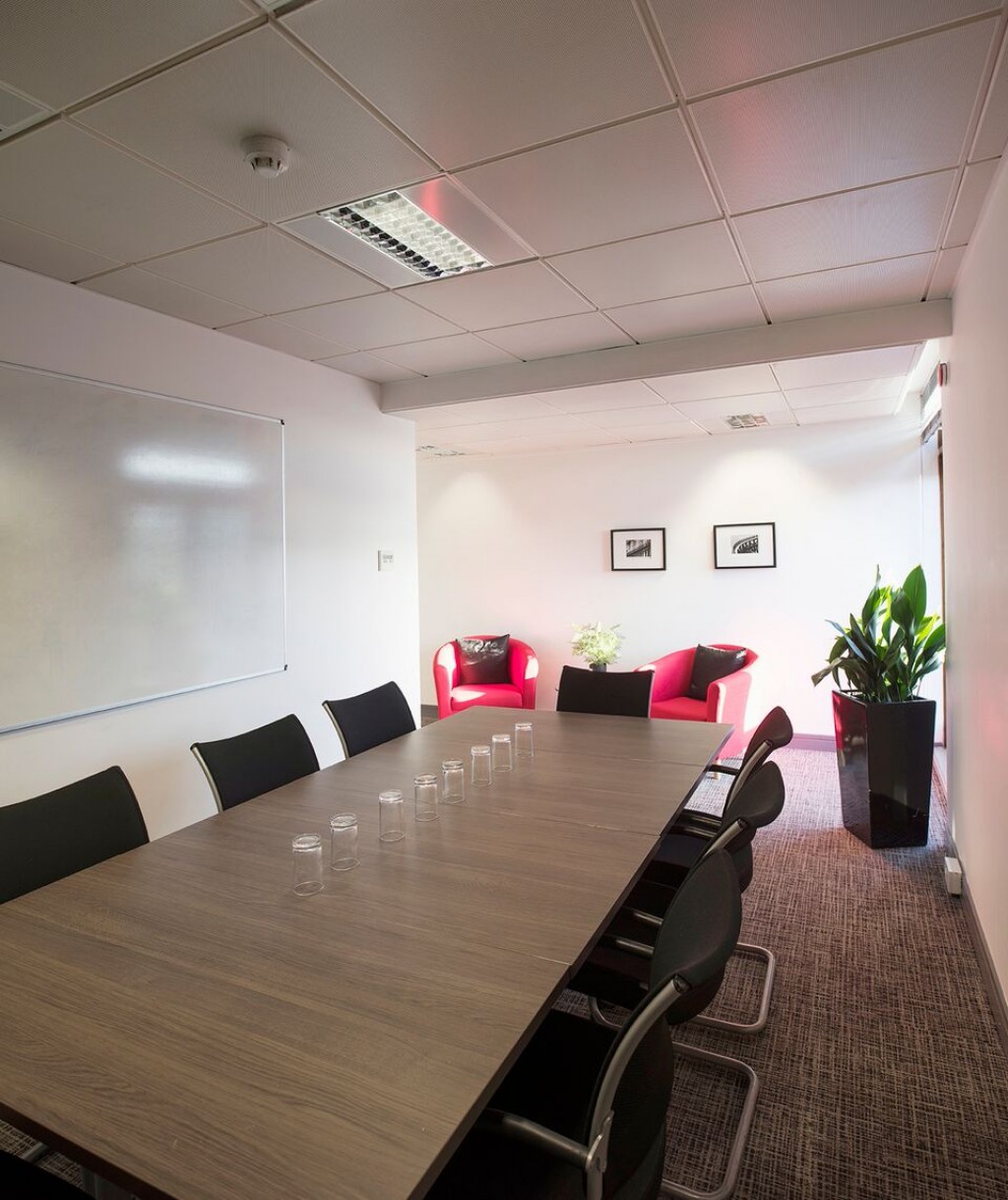 St. Andrew Square, Edinburgh, EH2 2AF