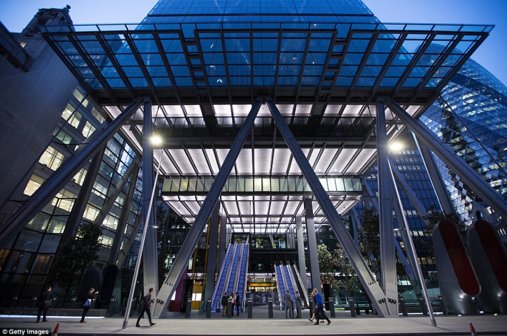 Leadenhall Street, Bank, EC3V 4AB