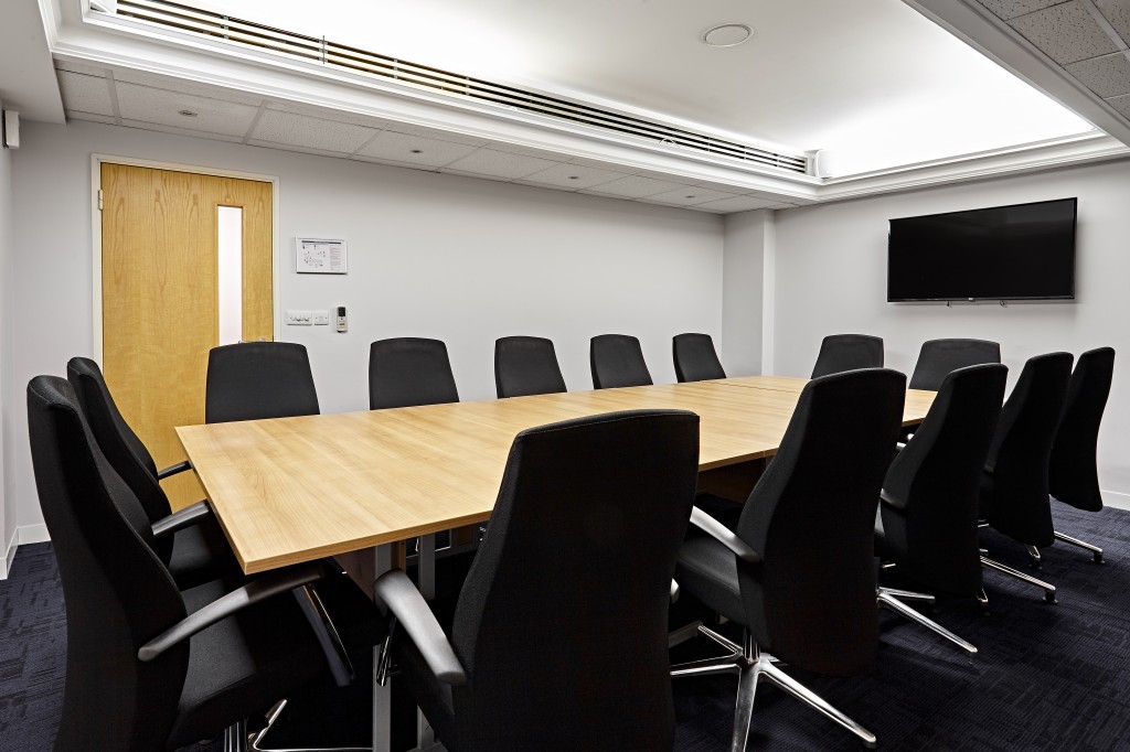 Victoria Avenue, Liverpool Street, EC2M 4QP